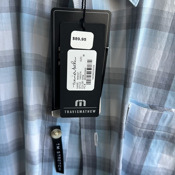 Travis Matthew M short sleeve button-down. NWT - Picture 3 of 3